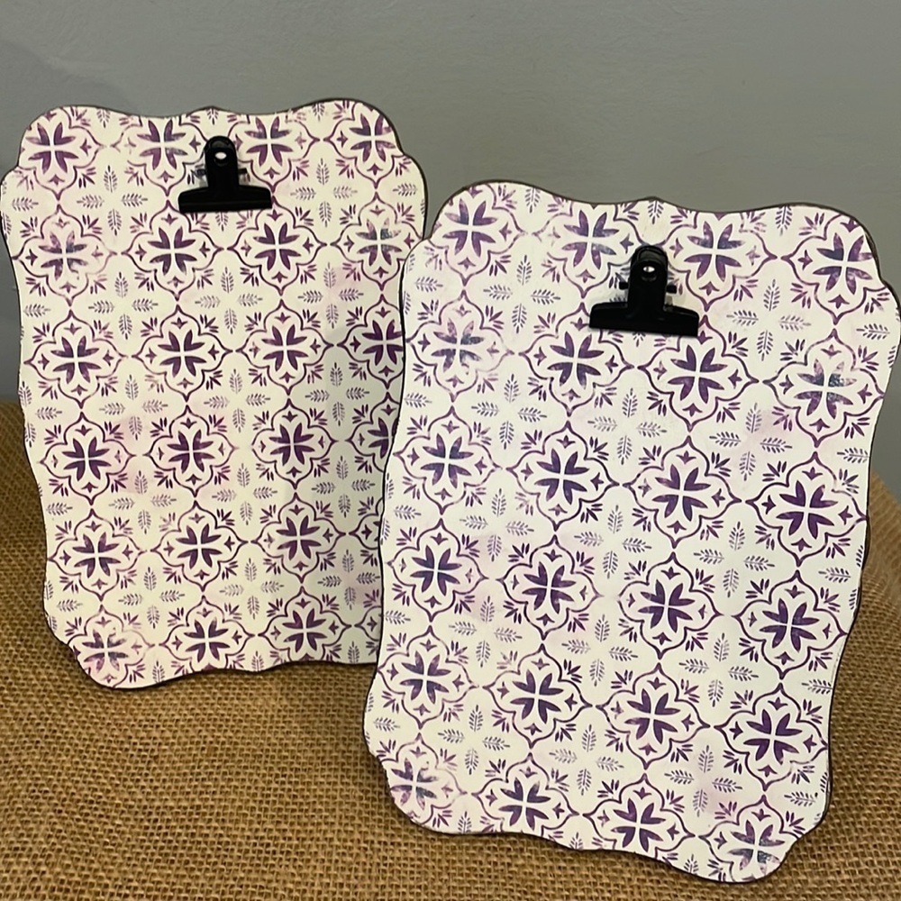 Purple & white clip frames small set of 2 new